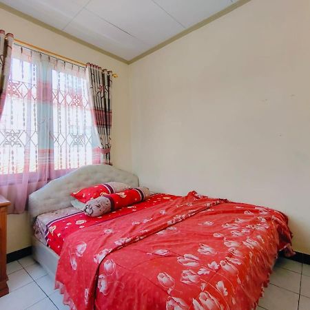 Villa Semesta Cikundul 外观 照片